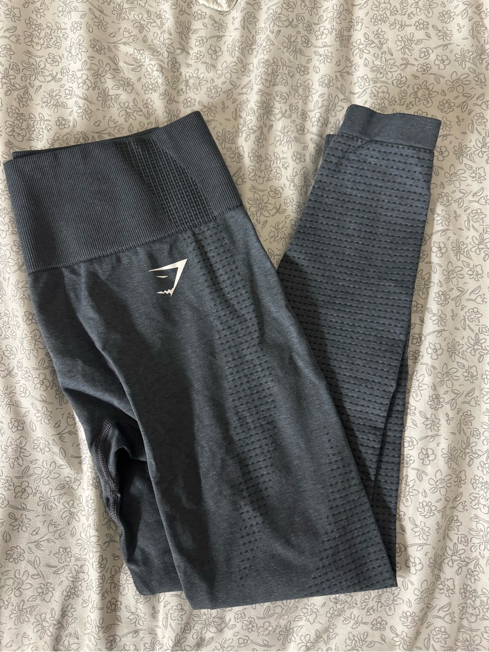 Gymshark Seamless High-Waist Leggings in Charcoal
